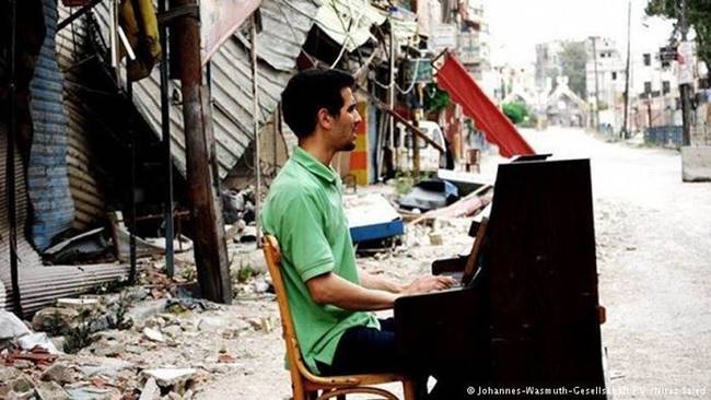 Solidarity concert by Aeham Ahmad, the pianist of the Yarmouk refugee camp